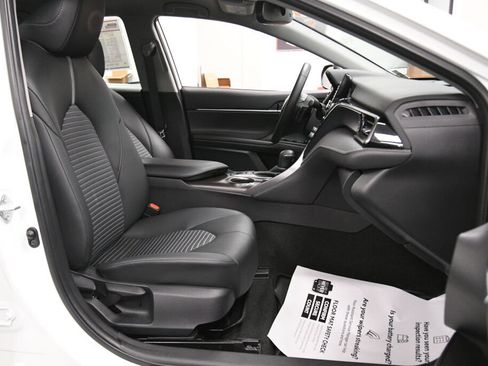 Certified 2023 Toyota Camry SE w/ Convenience Package AWD/4WD image 24