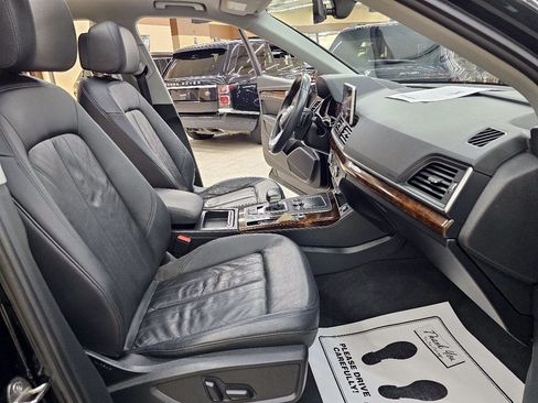 Used 2018 Audi Q5 2.0T Premium Plus AWD/4WD image 22