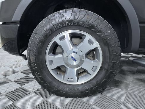 Used 2010 Ford F150 FX4 AWD/4WD image 25
