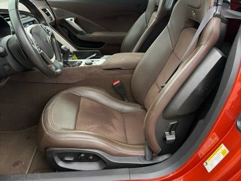 Used 2015 Chevrolet Corvette Stingray Convertible w/ 3LT Preferred Equipment Group RWD image 5