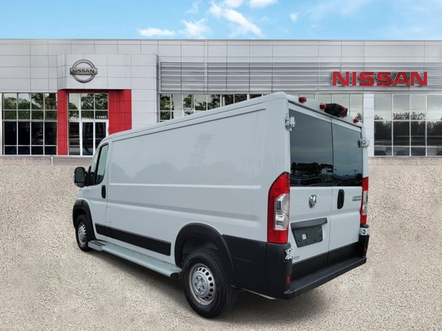 Used 2025 RAM ProMaster 2500 w/ U-Haul Equipment Group FWD image 5