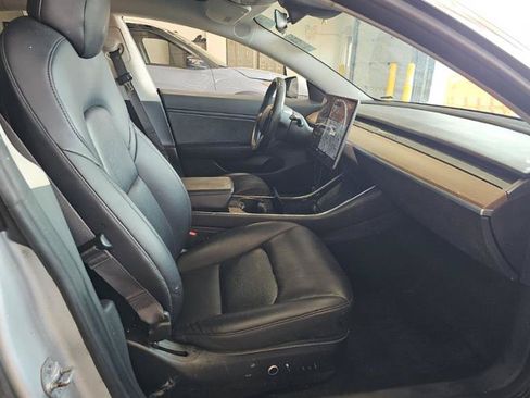 Used 2018 Tesla Model 3 Long Range AWD/4WD image 8