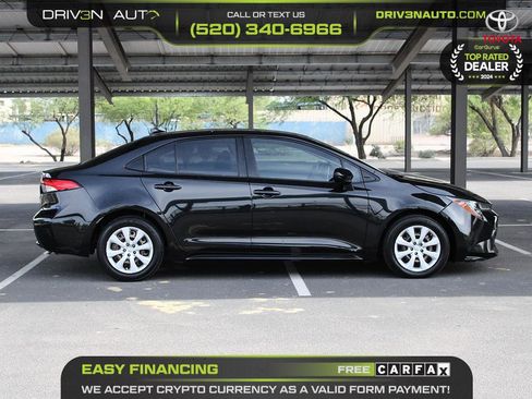 Used 2020 Toyota Corolla LE w/ Carpet Mat Package (TMS) FWD image 8