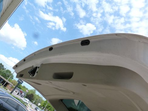 Used 2016 Dodge Grand Caravan SE w/ Quick Order Package 29E SE image 18