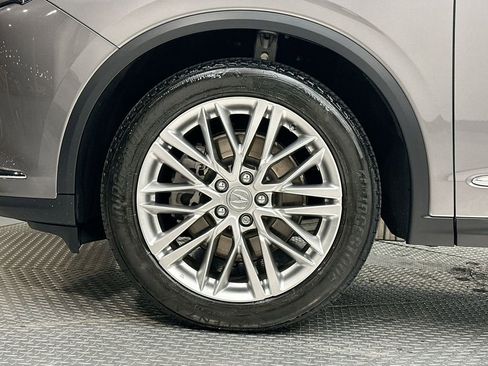 Used 2024 Acura MDX SH-AWD w/ Advance Package image 17