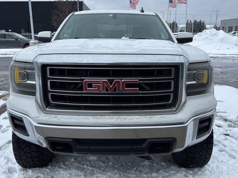 Used 2015 GMC Sierra 1500 SLE w/ Suspension Package, Off-Road image 2