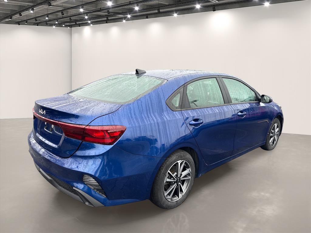 Certified 2024 Kia Forte LXS w/ LXS Technology Package FWD image 8