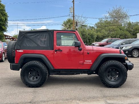 Used 2010 Jeep Wrangler Sport AWD/4WD image 2