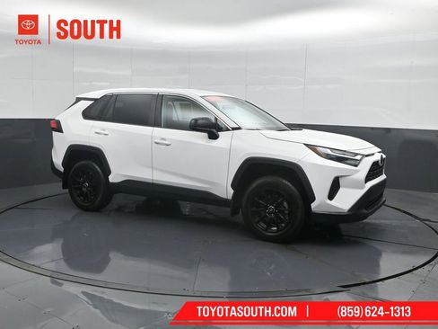 Used 2023 Toyota RAV4 LE FWD image 1