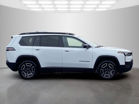 New 2026 Jeep Cherokee Limited AWD/4WD image 6
