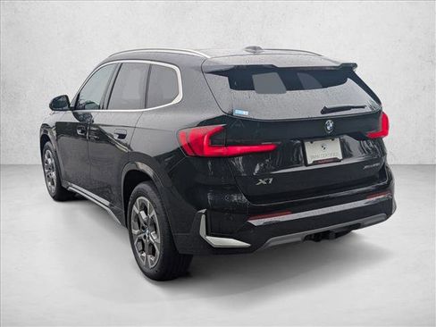 Certified 2025 BMW X1 xDrive28i w/ Convenience Package AWD/4WD image 8