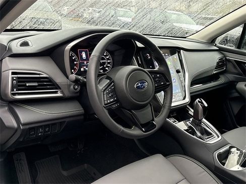 Used 2025 Subaru Outback Onyx Edition w/ Popular Package #2 image 10