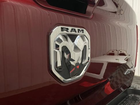 Used 2020 RAM 1500 Limited image 18