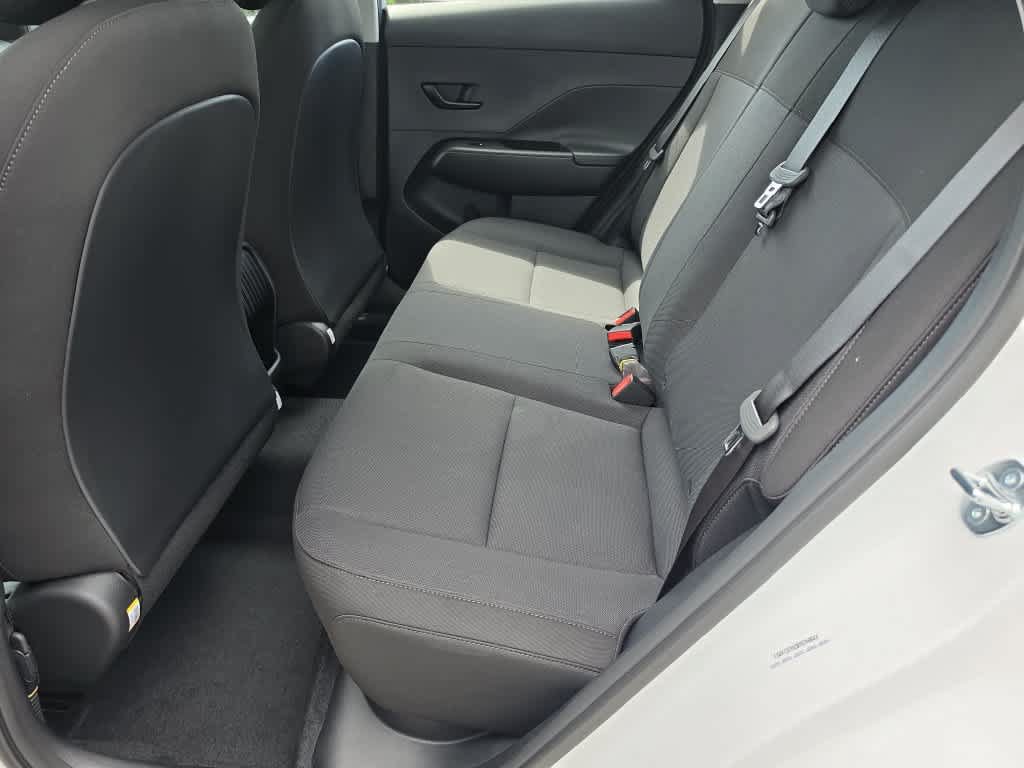 New 2027 Hyundai Kona SE FWD image 20