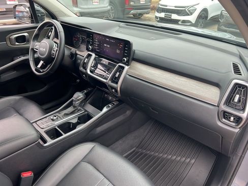 Certified 2023 Kia Sorento S AWD/4WD image 20