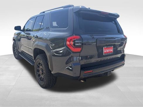Certified 2025 Toyota 4Runner TRD Off-Road Premium w/ Tow Technology Package AWD/4WD image 22