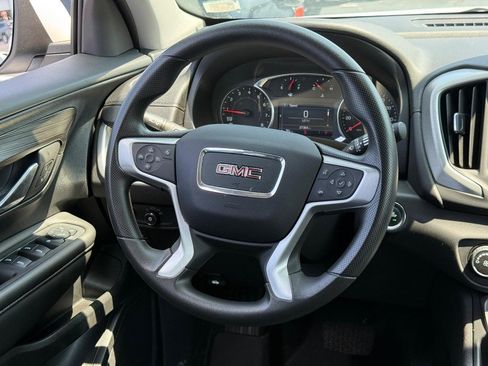 Used 2024 GMC Terrain SLE AWD/4WD image 12