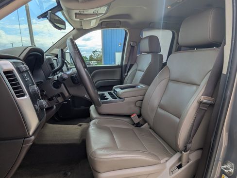 Used 2017 Chevrolet Silverado 1500 LTZ w/ Sport Package AWD/4WD image 9