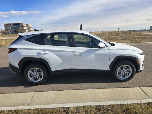 New 2026 Hyundai Tucson SE image 6