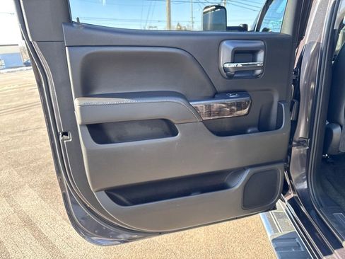 Used 2015 GMC Sierra 3500 Denali image 29