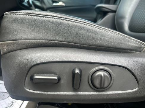 Used 2021 Buick Encore GX Essence AWD/4WD image 20
