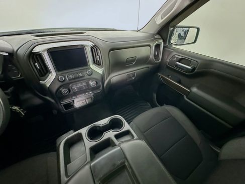 Used 2020 Chevrolet Silverado 1500 LT w/ Trailering Package AWD/4WD image 11