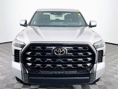 Used 2023 Toyota Tundra Platinum image 3