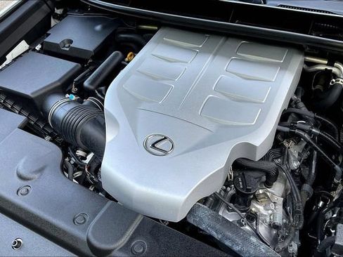 Certified 2023 Lexus GX 460 Premium w/ Premium Package AWD/4WD image 31