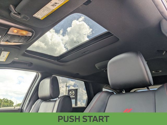 Used 2023 Dodge Durango GT AWD/4WD image 17