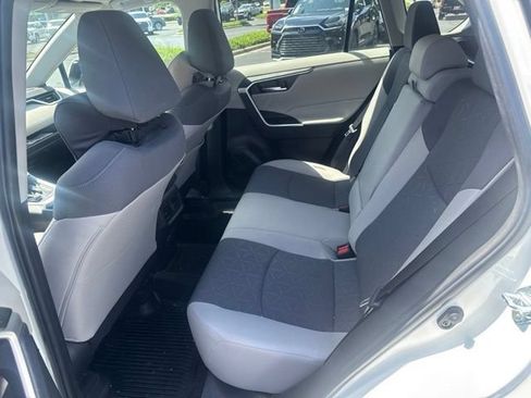 Used 2023 Toyota RAV4 XLE w/ Convenience Package FWD image 15