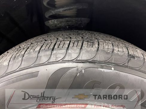 Used 2019 Chevrolet Traverse LS w/ LPO, Black Accent Package AWD/4WD image 18