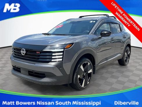 Used 2026 Nissan Kicks SR w/ Cold Weather Package AWD/4WD image 1