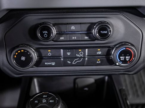 Used 2021 Ford Bronco 2-Door AWD/4WD image 27