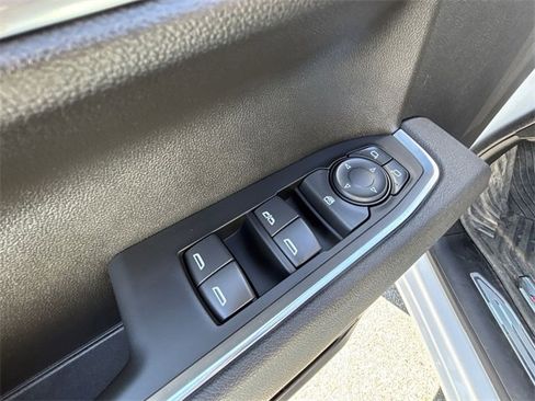 New 2025 Chevrolet Silverado 1500 LT w/ Z71 Off-Road Package image 24