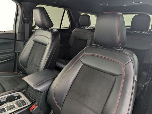 Certified 2022 Ford Explorer ST-Line image 26