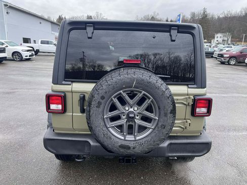 New 2026 Jeep Wrangler Unlimited Sport image 4