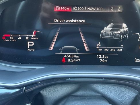 Used 2023 Audi Q7 3.0T Premium AWD/4WD image 35