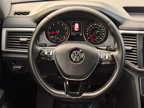 Used 2018 Volkswagen Atlas SE image 22