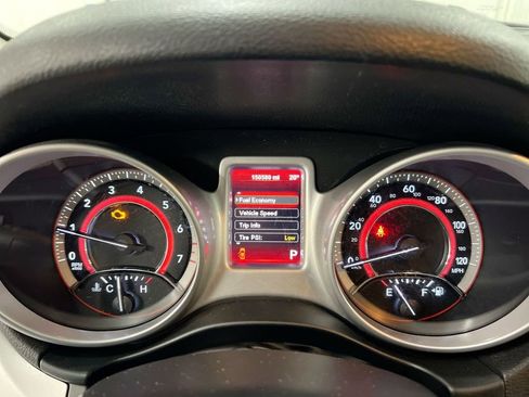 Used 2012 Dodge Journey SXT image 12