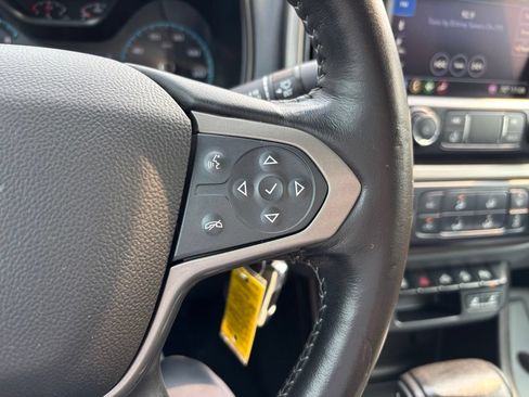 Used 2019 Chevrolet Colorado Z71 AWD/4WD image 27