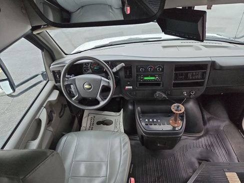 Used 2013 Chevrolet Express 3500 w/ Shuttle Bus Package RWD image 30