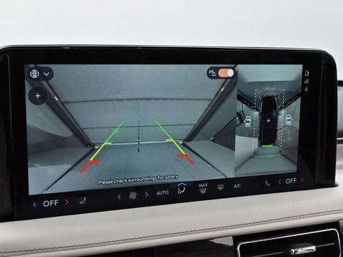 Used 2025 Lincoln Aviator Reserve w/ Equipment Group 201A image 22
