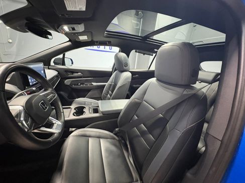 Used 2024 Honda Prologue Touring image 12