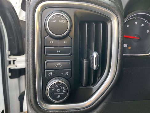 Used 2022 Chevrolet Silverado 2500 LT w/ Fleet Comfort Package image 18