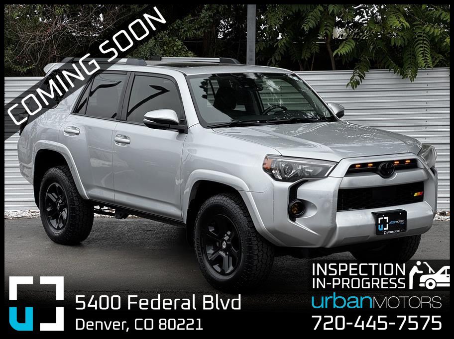 Used 2021 Toyota 4Runner SR5 Premium w/ Moonroof Package AWD/4WD image 1
