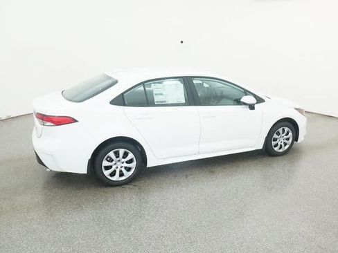 New 2026 Toyota Corolla LE image 10