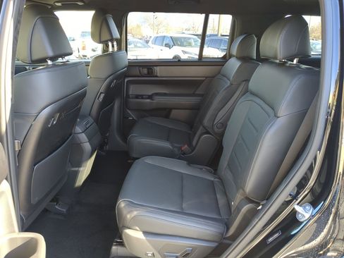 Certified 2025 Hyundai Santa Fe Calligraphy image 30