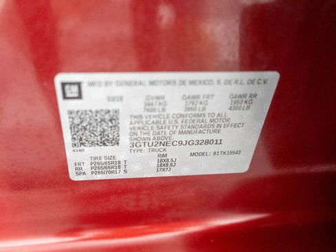 Used 2018 GMC Sierra 1500 SLT w/ Max Trailering Package AWD/4WD image 34