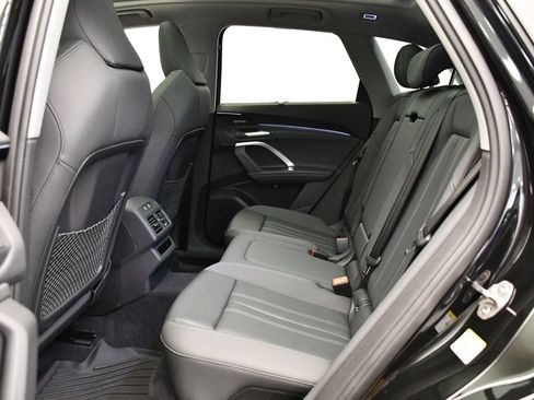 Used 2025 Audi Q5 Premium Plus w/ Premium Plus AWD/4WD image 42