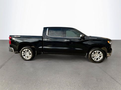 Used 2024 Chevrolet Silverado 1500 LTZ w/ Technology Package AWD/4WD image 3